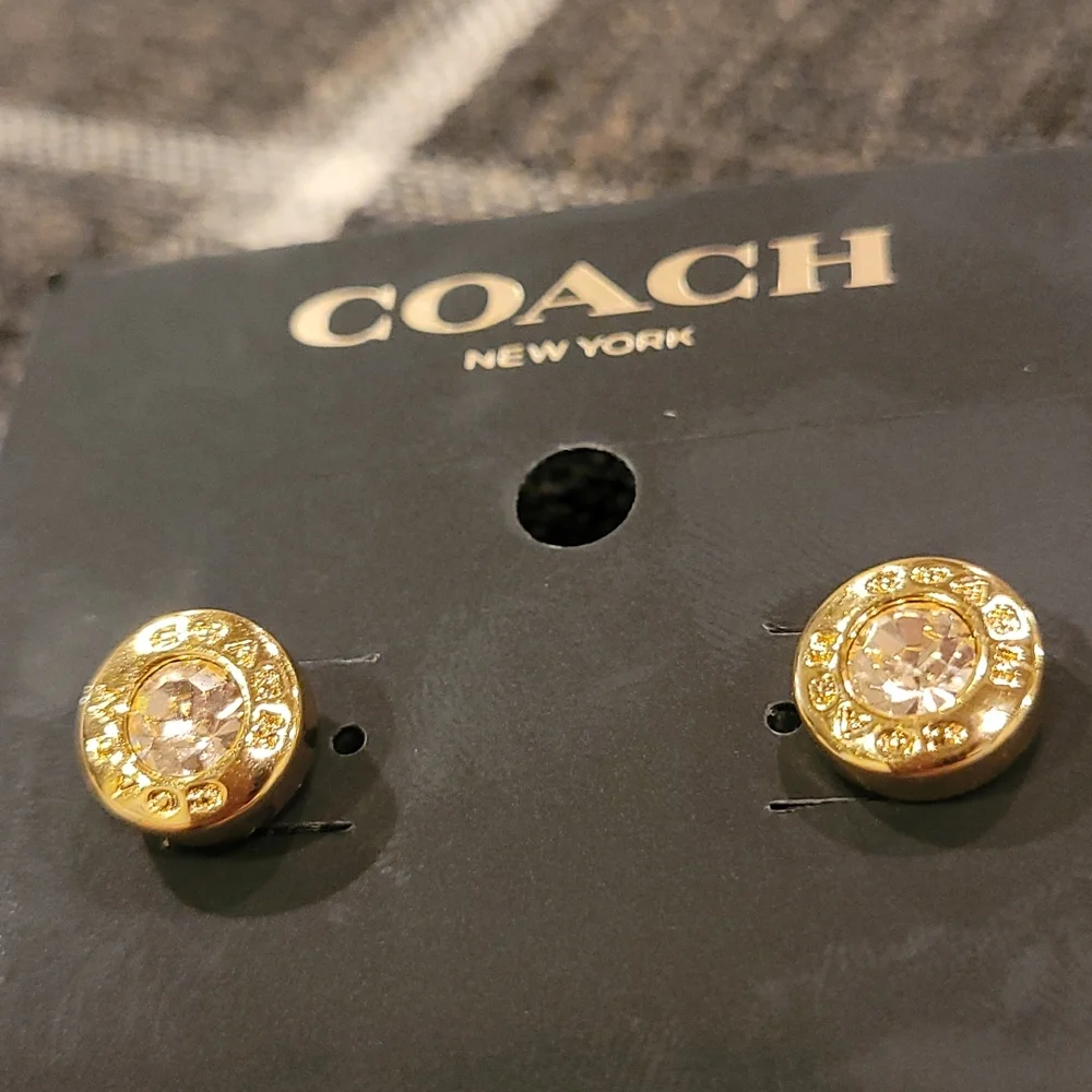 ❤️ Authentic Coach Earrings Circle Studs Fashion Jewelry - Picture 3 of 3